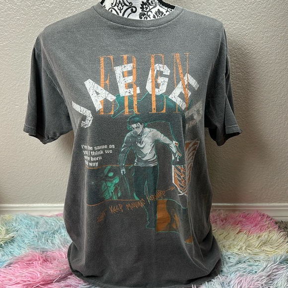 Tops - EREN JAEGER ATTACK ON TITAN Fan Anime Graphic Tshirt M
